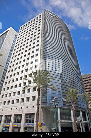 Architettura moderna in centro città, a Ramat Gan, Tel Aviv, Israele Foto Stock
