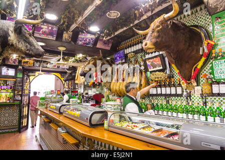 La Torre del Oro Bar in Plaza Mayor, Madrid, Spagna Foto Stock