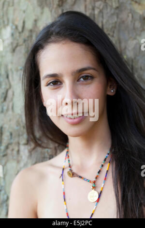 Una giovane donna venezuelana Foto Stock