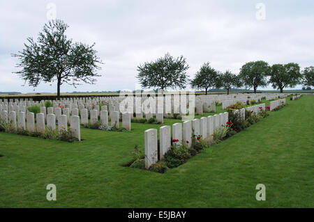 Cimitero di Londra e di estensione. Highwood, Longueval Foto Stock