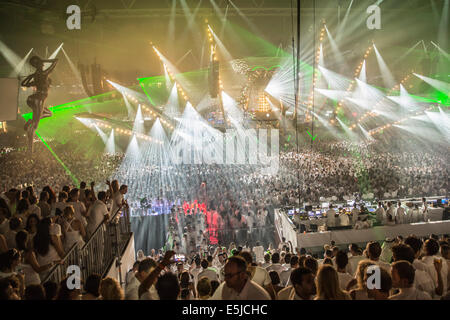 Holland, sensazione. Premiere "Benvenuto all'Pleasuredome' Amsterdam Arena. Il 5 luglio 2014. DJ Martin Garrix. Solo uso editoriale Foto Stock