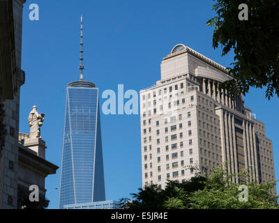 One World Trade Center Da Foley Square, la parte inferiore di Manhattan, New York, Stati Uniti d'America Foto Stock