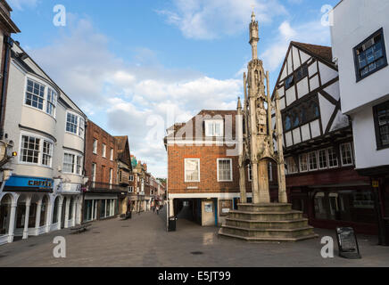 La Buttercross, Il Pentice, Winchester city centre, un mercato medievale cross associato con la città di mercato Foto Stock