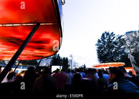 Vienna, Canale del Danubio, il Beach Bar Hermann, la visualizzazione pubblica Foto Stock