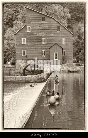 Mulino Rosso a Clinton, New Jersey, circa 1985 Foto Stock