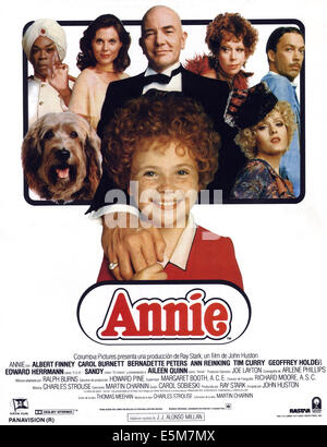 ANNIE, posteriore da sinistra: Geoffrey titolare, Ann Reinking, Albert Finney, Carol Burnett, Bernadette Peters, Tim Curry, Aileen Quinn Foto Stock