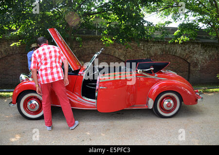 Ripartiti Mercedes Benz convertibili in Classic giorni Schloss Dyck Germania Foto Stock