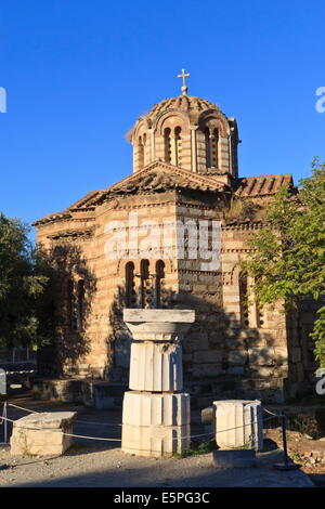 Chiesa dei Santi Apostoli (Santi Apostoli di Solaki) (Agii Apostoli Solaki) nelle prime ore del mattino, Antica Agora, Atene, Grecia Foto Stock
