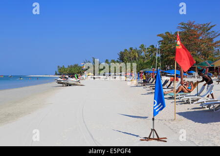 Chenang Beach, l'Isola di Langkawi, Malesia, Asia sud-orientale, Asia Foto Stock