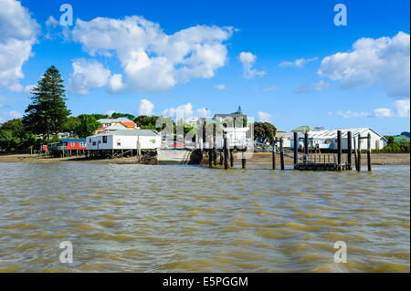 Rawene sul Hokianga Harbour, Northland e North Island, Nuova Zelanda, Pacific Foto Stock