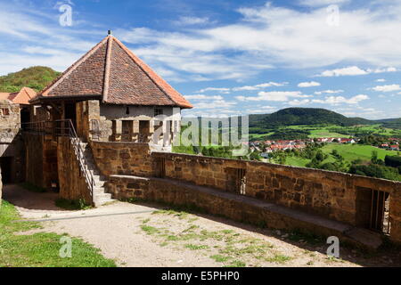 Rovina del castello Hohenrechberg, Rechberg, Schwabisch Gmund, Svevo, Baden Wurttemberg, Germania, Europa Foto Stock