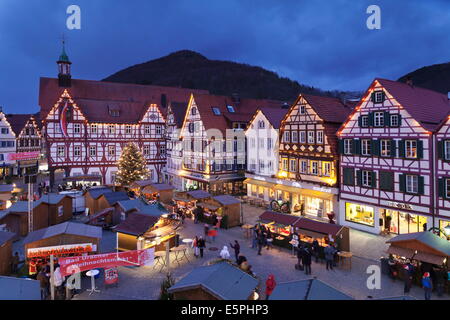 Fiera di natale, Bad Urach, Svevo, Baden Wurttemberg, Germania, Europa Foto Stock