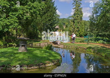 La Swiss Garden, Bedfordshire; ha riaperto il 31 Luglio 2014 dopo gli ampi lavori di ristrutturazione effettuati usando un 2,8 m patrimonio concessione di lotteria Foto Stock