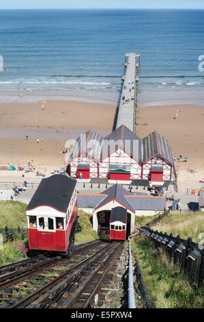 La funicolare o cliff tranviari e Pier, Cambs, Redcar e Cleveland, North East England, Regno Unito Foto Stock