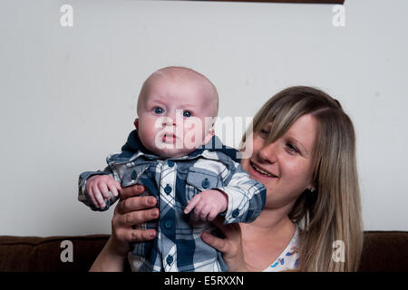 Madre e bambino Foto Stock