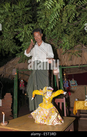 Il Sud Est Asiatico, Myanmar, Bagan, marionetta marionetta Foto Stock