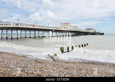 Vista del molo di Worthing, Regno Unito Foto Stock