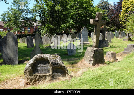 Tombe al Cimitero Maggiore di Exeter, England, Regno Unito Foto Stock