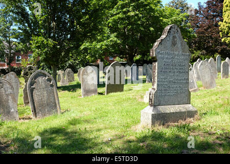 Tombe al Cimitero Maggiore di Exeter, England, Regno Unito Foto Stock