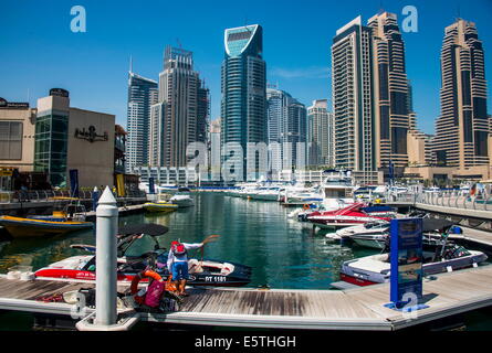Dubai Marina, Dubai, Emirati Arabi Uniti, Medio Oriente Foto Stock
