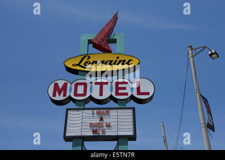 Lorraine Motel sign in Memphis, con "Ho un sogno" scritto su di esso, il sito di Martin Luther King's assassinio. Foto Stock
