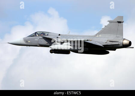 Saab JAS-39 Gripen in volo Foto Stock