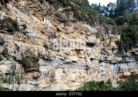 Sarcofago di Karajia - CHACHAPOYAS . Dipartimento di Amazonas .PERÙ Foto Stock