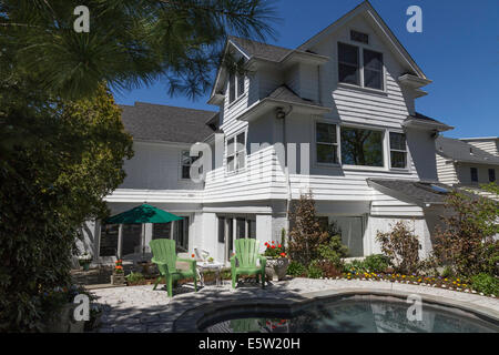 Suburban Showcase House Con Piscina Privata, Stati Uniti Foto Stock