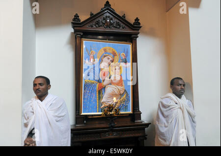 Milano (Italia), la celebrazione per la Natività della Madonna nella chiesa ortodossa della comunità Eritrea Foto Stock