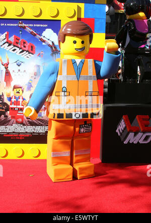 La Lego Movie Premiere detenute al Regency Village Theatre di Los Angeles CA. 1-2-2014 dotate: atmosfera generale del personaggio Lego Emmet dove: Los Angeles California Stati Uniti quando: 01 Feb 2014 Foto Stock