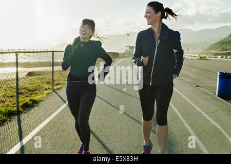 Per chi ama fare jogging in esecuzione su strada Foto Stock