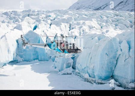 Polvere Chugach Guide Salomon elicottero, Girdwood, Alaska. Foto Stock