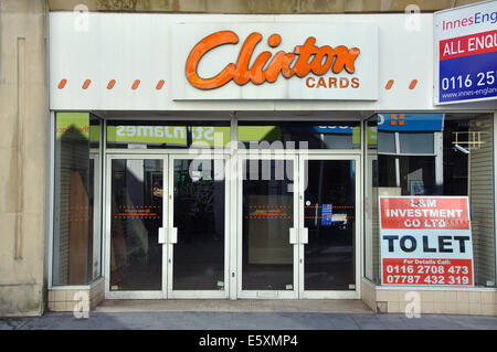 Chiuse le carte di Clinton shop, Market Street, Leicester, England, Regno Unito Foto Stock