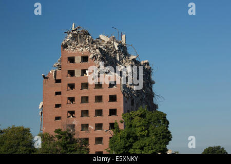 Detroit, Michigan - demolizione del pubblico Brewster-Douglass progetti di edilizia abitativa. Foto Stock