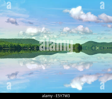 Speculatore spiaggia sul Lago Pleasant in speculatore, New York Foto Stock