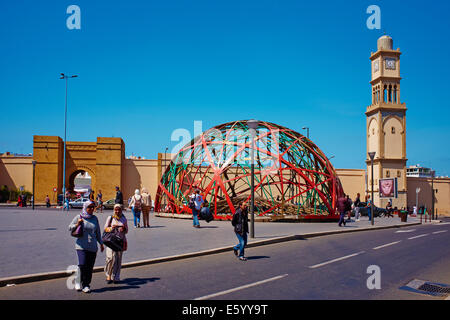 Il Marocco, Casablanca, United Nation (Nazione Unis) square, Zevaco la cupola e la Torre dell Orologio Foto Stock