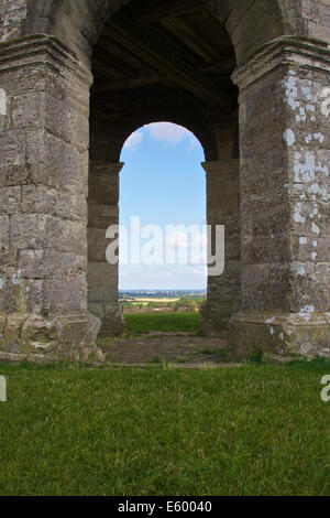 In prossimità dell'antico mulino a vento Chesterton, Warwickshire, Regno Unito. Foto Stock