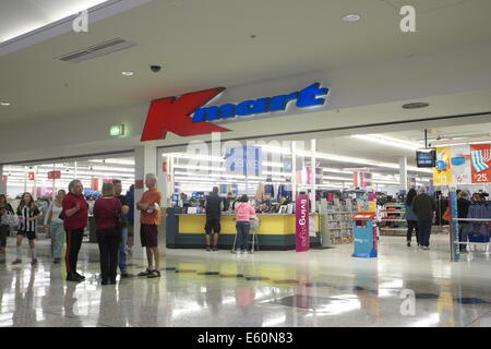 Kmart è una catena di sconto domestici negozi in Australia ed è di proprietà di wesfarmers , qui in un negozio in Sydney's warriewood Foto Stock