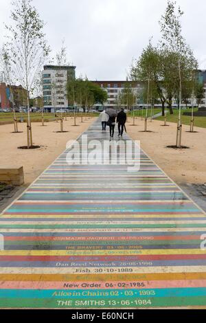 Barrowland parco con i nomi sul percorso del 2000 fasce per avere svolto presso il Barrowlands concerto in Glasgow Foto Stock