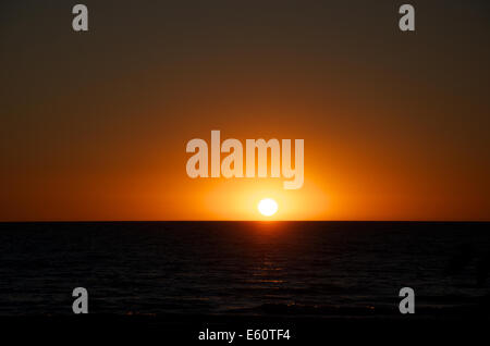 Alba sul lago Michigan Foto Stock