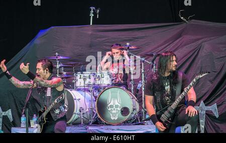 Clarston, MI, Stati Uniti d'America. 17 Luglio, 2014. Trivium esegue a Rockstar Mayhem Festival al DTE Energy Music Theatre di Clarkston, MI. © Alexis Simpson/ZUMA filo/Alamy Live News Foto Stock