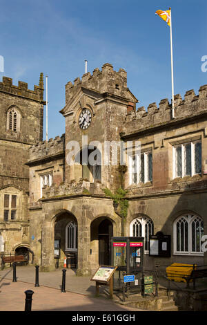 Regno Unito Inghilterra, Dorset, Shaftesbury, High Street, Municipio Foto Stock