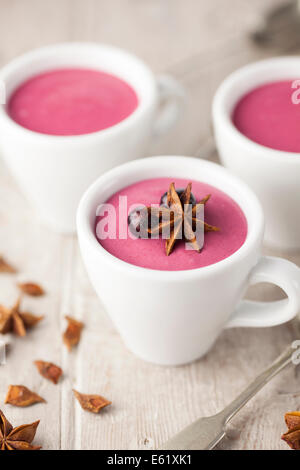 Ribes nero & Anice Stellato creme Foto Stock