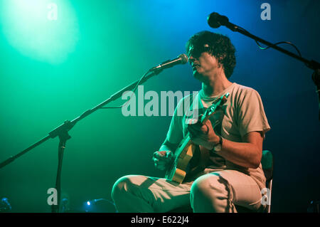 Hong Kong. 11 Ago, 2014. Spiritualized suona dal vivo a Hong Kong il 11 agosto 2014 a Kitec Exhibition Centre di Hong Kong. Foto Stock