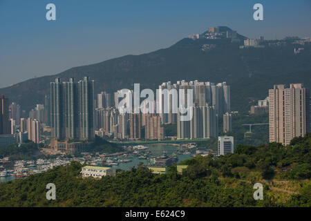 Edifici ad alta, Aberdeen, Isola di Hong Kong, Hong Kong, Cina Foto Stock