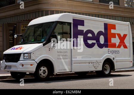 FedEx Express delivery van - Washington DC, Stati Uniti d'America Foto Stock