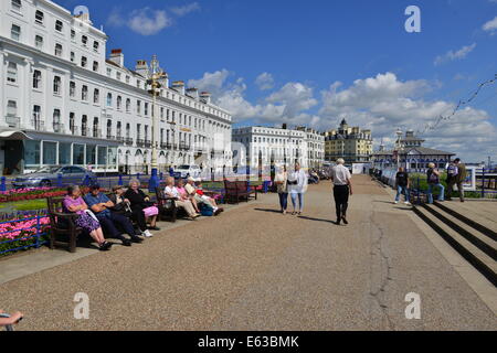 Lungomare di Eastbourne in East Sussex. Foto Stock