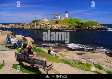 Cape Neddick faro, Nubble Luce, York Beach, Maine, Stati Uniti d'America Foto Stock