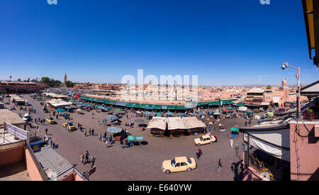 Piazza del Mercato, Djemaa el Fna e storico Medina, Marrakech, Marrakech-Tensift-El Haouz, Marocco Foto Stock