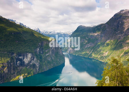 Il Geirangerfjord, Fiordi Occidentali, Norvegia Foto Stock